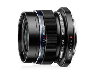 24mm相当（35mm判換算） M.ZUIKO DIGITAL ED 12mm F2.0